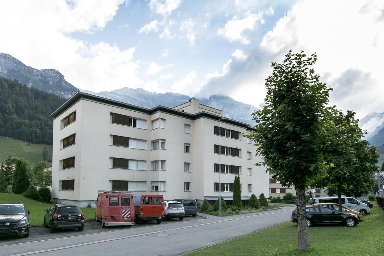 Spirit Apartments - Studio 2 - Kueche - Parkplatz Engelberg Exterior foto